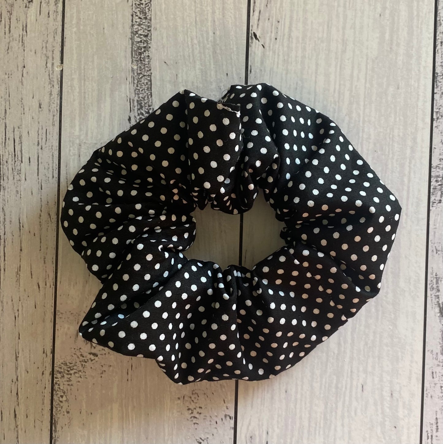 Scrunchies (Large)- Mini Dots