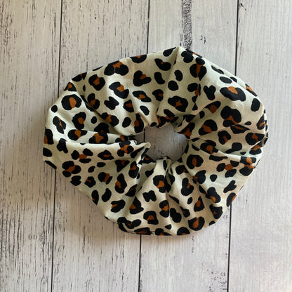 Scrunchies (Large) - Leopard