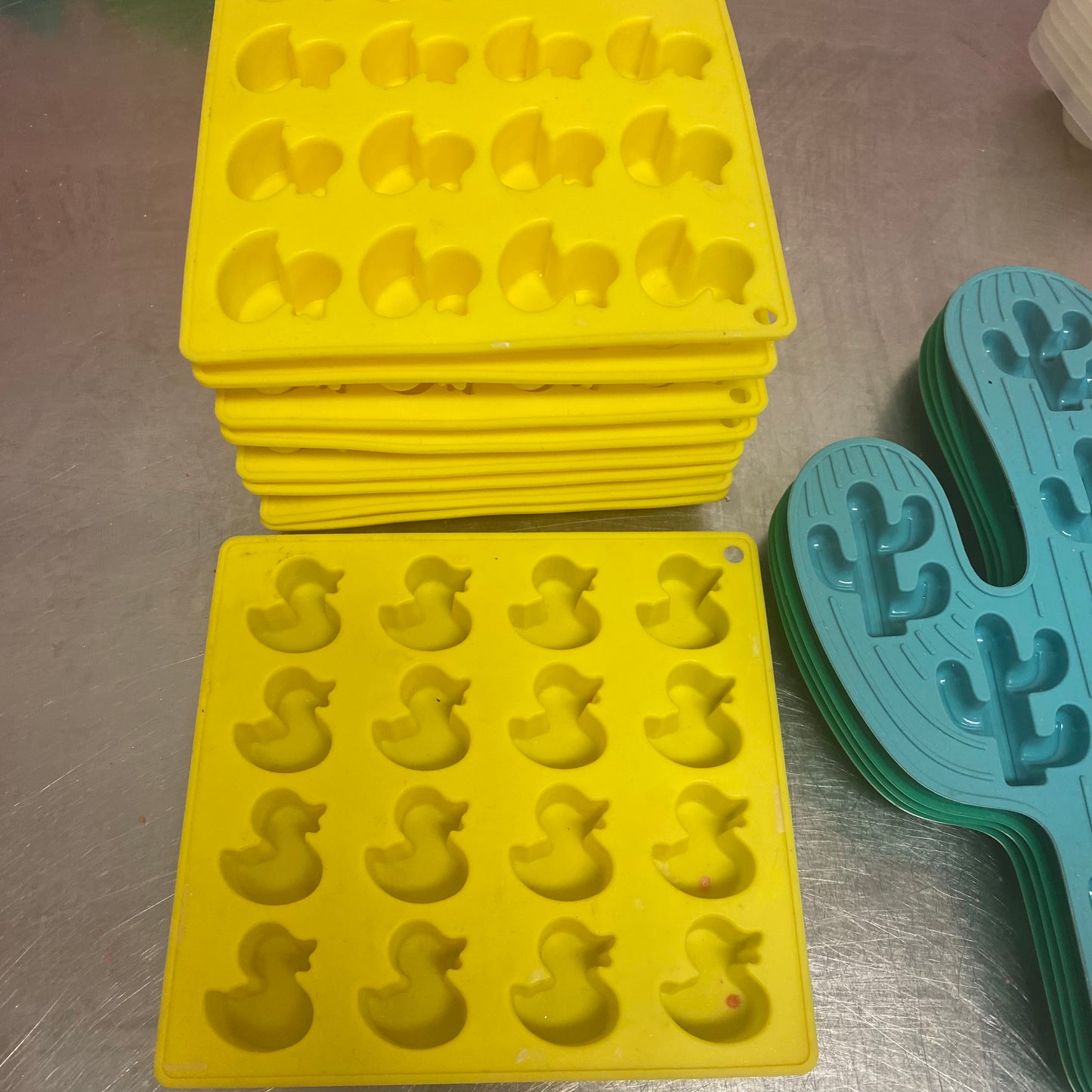 Pre Loved Mould - Mini Ducks (contains 8 moulds)